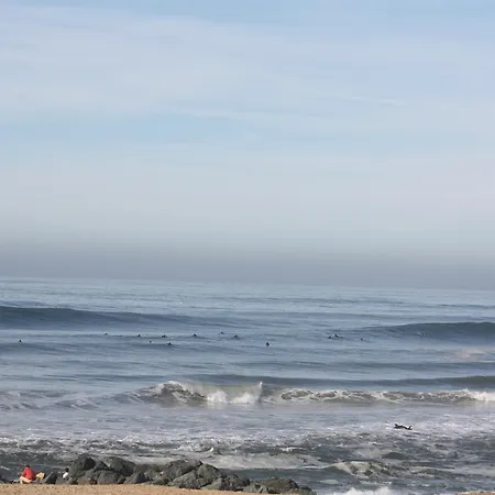 Le Surf Spot אכסניה